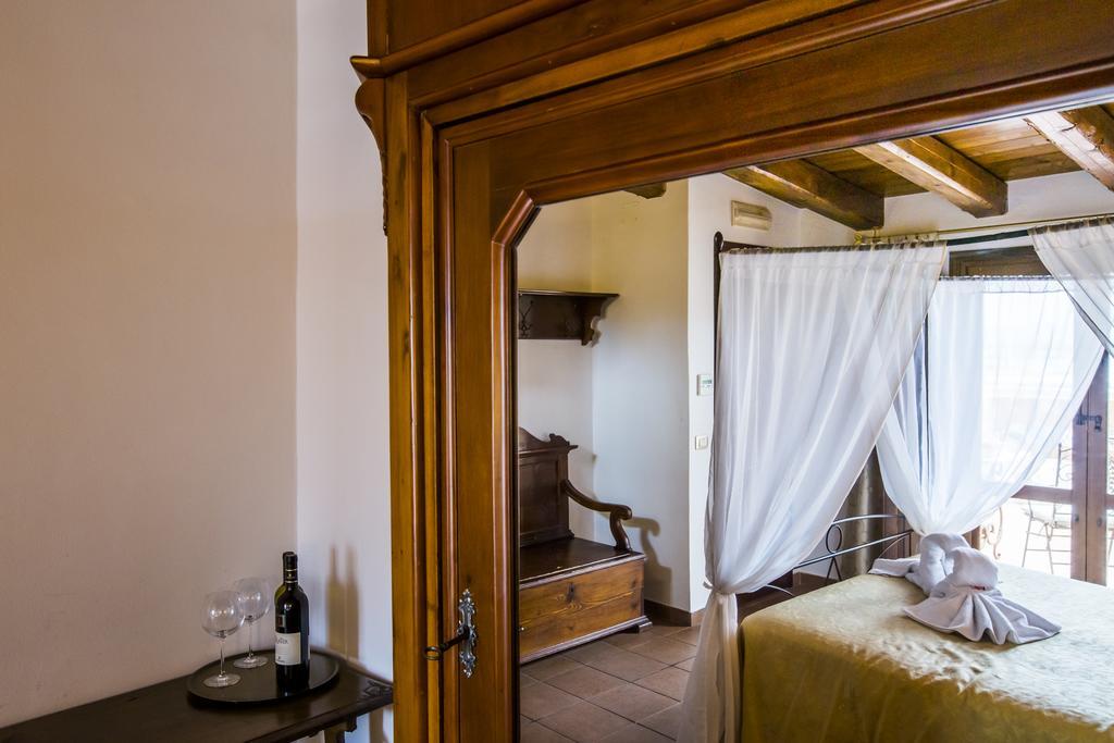 Palazzo Giunta - Porta Marina Ortigia Frühstückspension