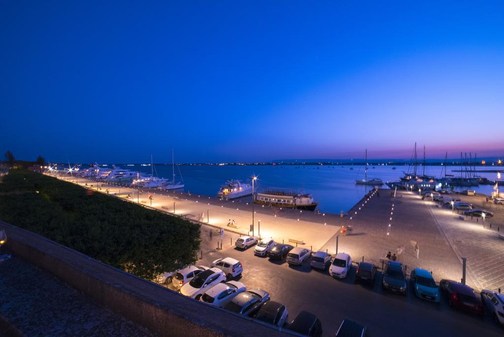 Frühstückspension Palazzo Giunta - Porta Marina Ortigia 3*
