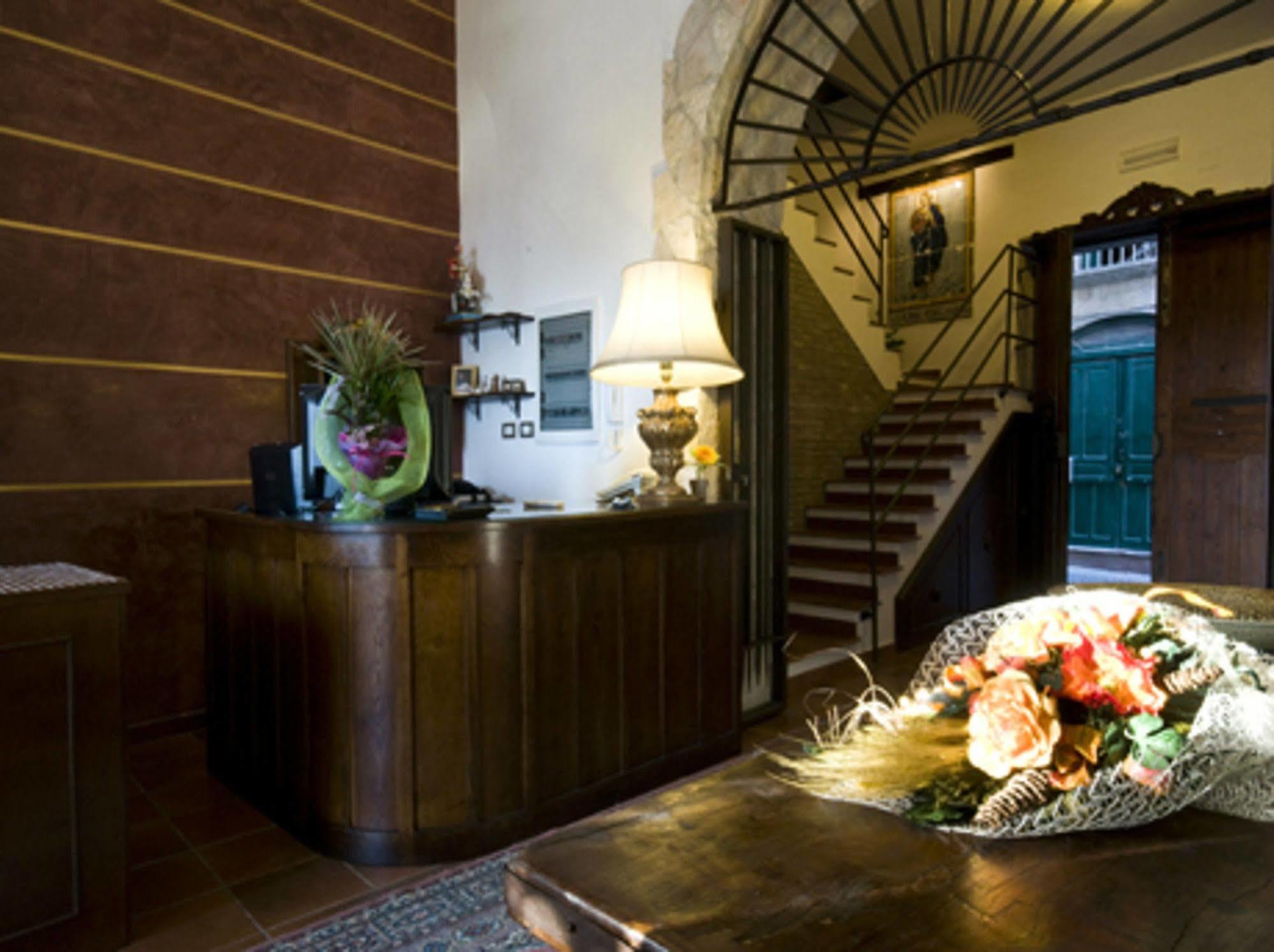Palazzo Giunta - Porta Marina Ortigia Frühstückspension Syrakus